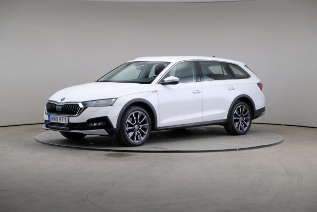 Skoda Octavia Scout 2023