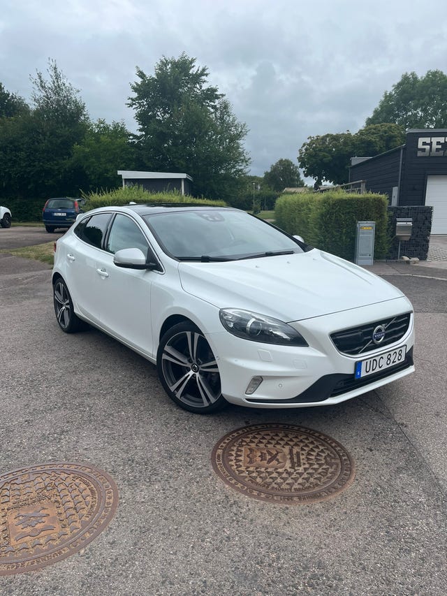 Volvo V40 2016