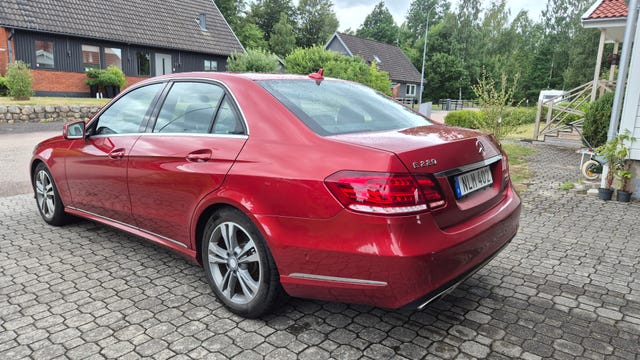 Mercedes-Benz E220 2014 – bild 4