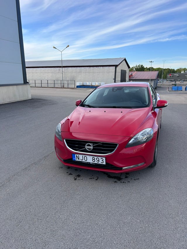 Volvo V40 2014