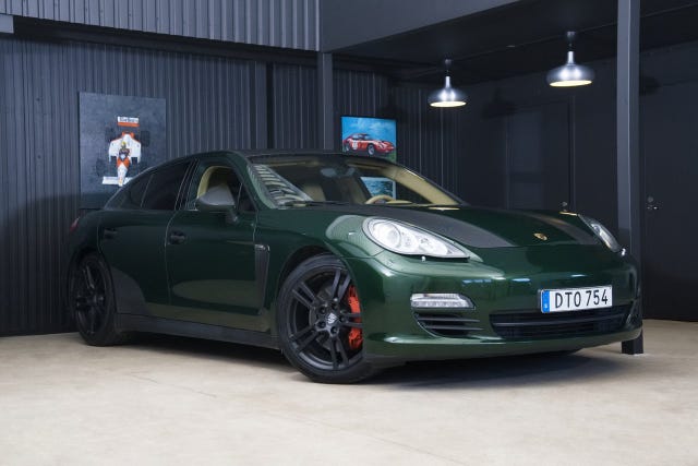 Porsche Panamera 2012