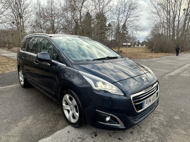 Peugeot 5008 2014