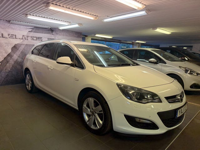 Opel Astra 2016