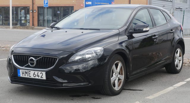 Volvo V40 2018