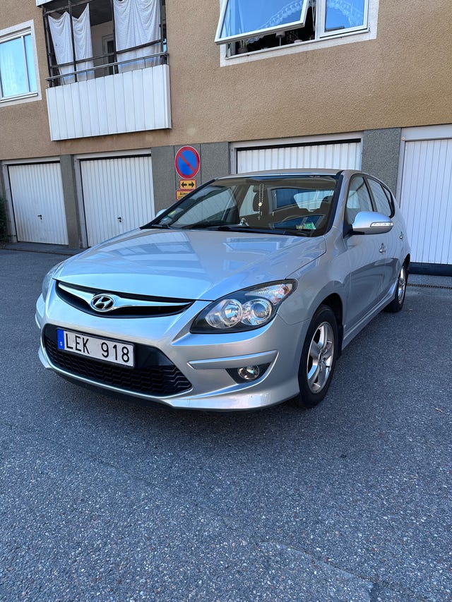 Hyundai i30 2011