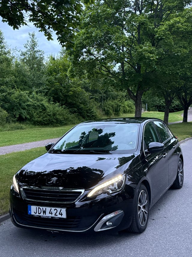 Peugeot 308 2015