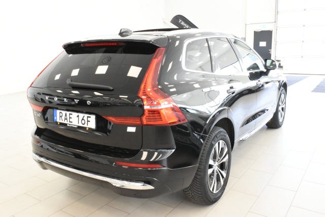 Volvo XC60 2023 – bild 4