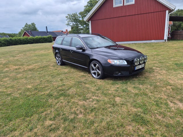 Volvo V70 2012