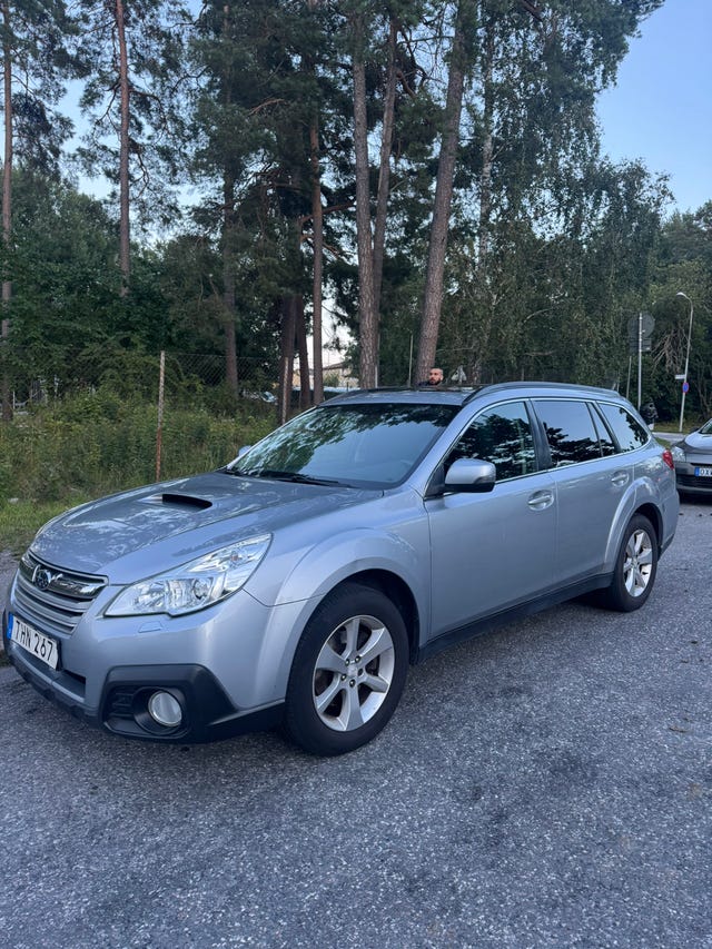 Subaru Outback 2014