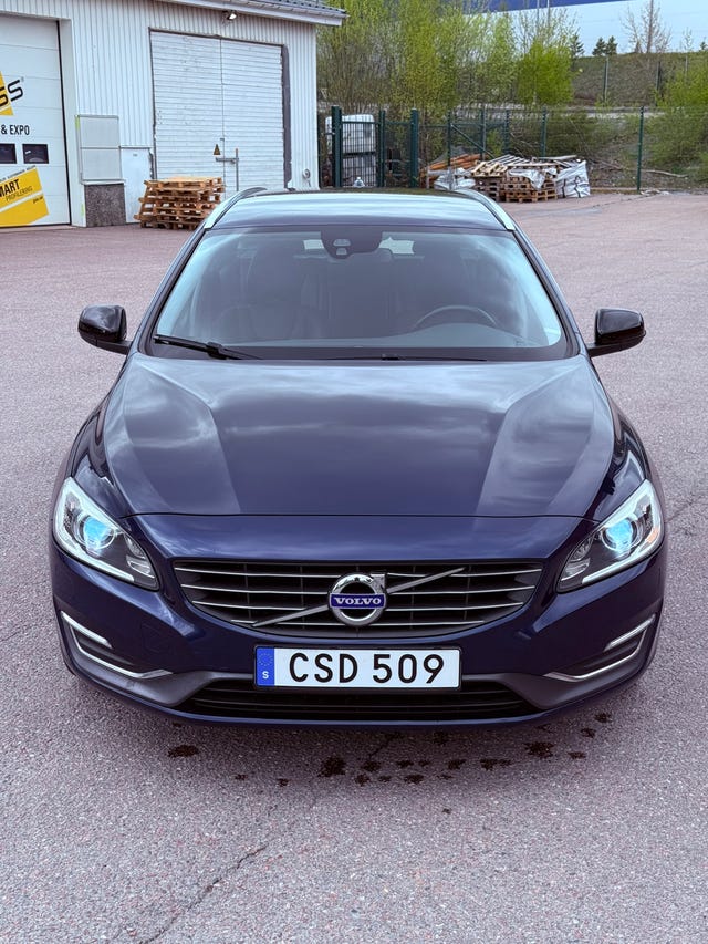 Volvo V60 2015