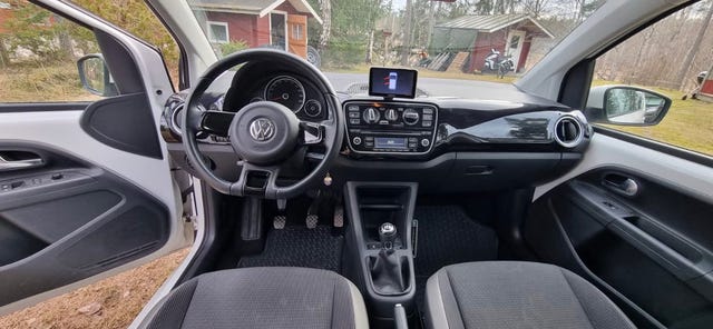 Volkswagen UP! 2015