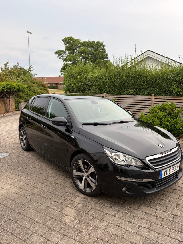 Peugeot 308 2016