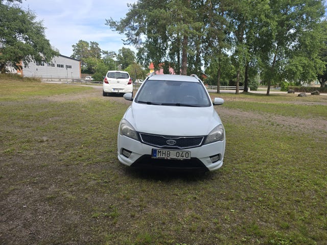 Kia Ceed 2012