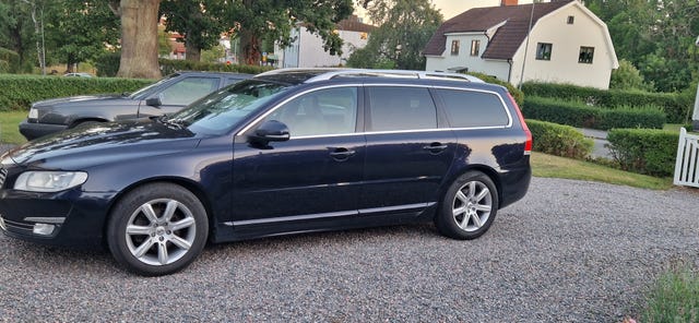 Volvo V70 2016
