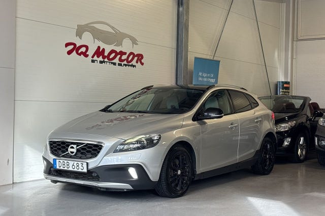 Volvo V40 Cross Country 2014