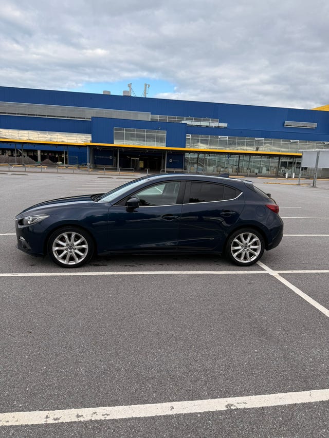 Mazda 3 2015