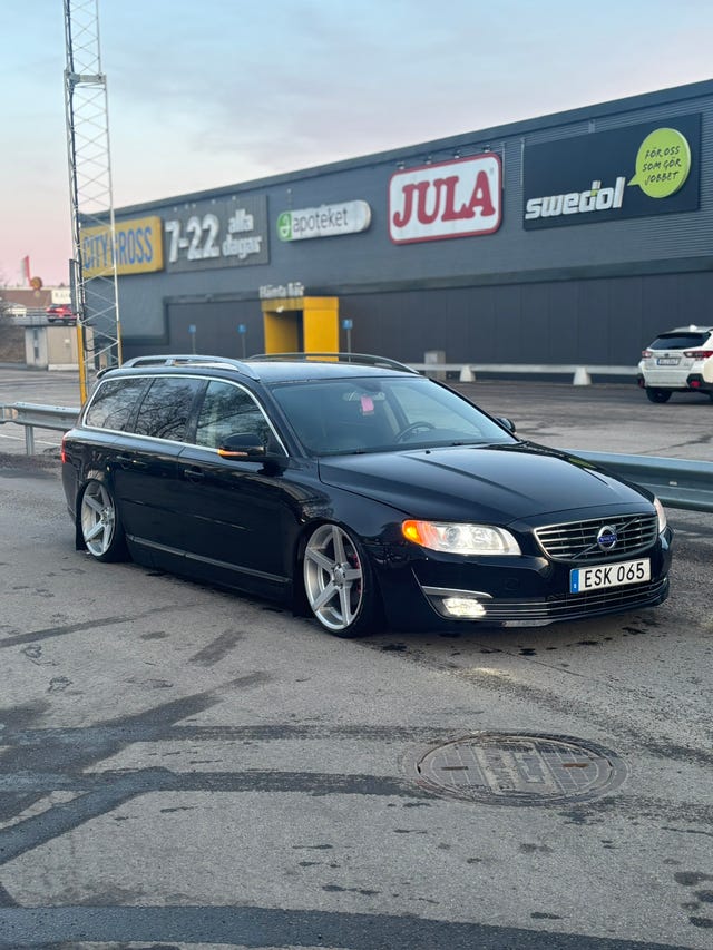 Volvo V70 2010