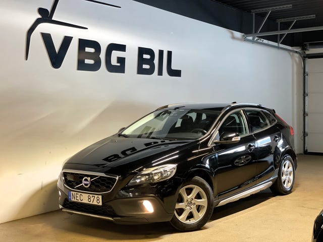 Volvo V40 Cross Country 2013
