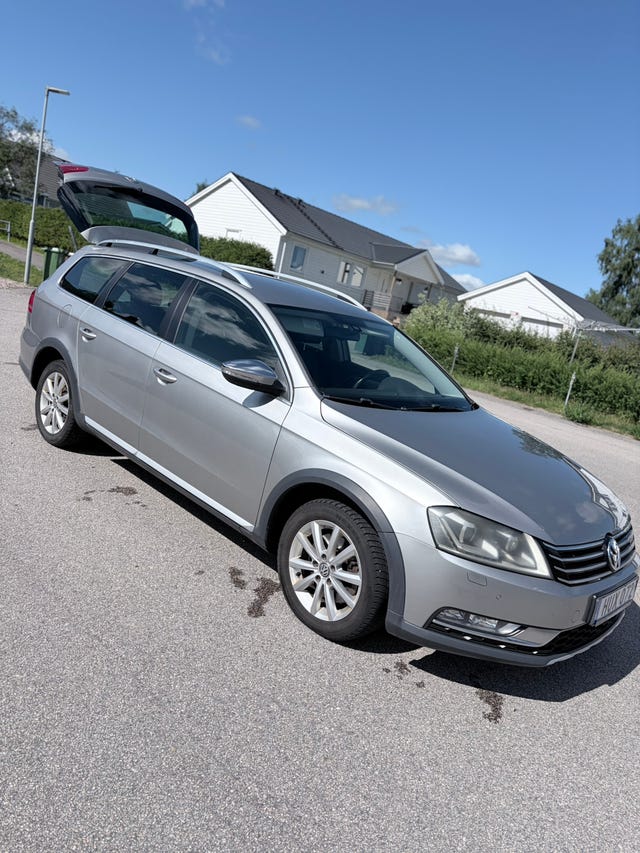 Volkswagen Passat Alltrack 2012