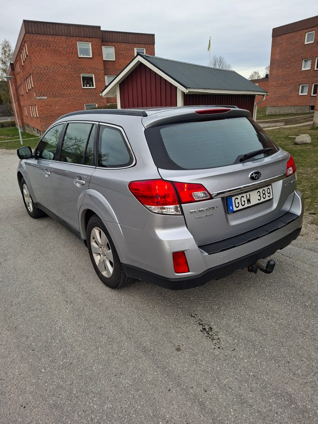 Subaru Outback 2012