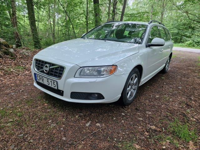 Volvo V70 2012