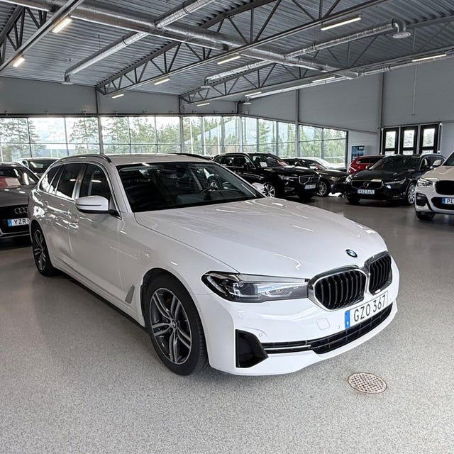 BMW 530e 2021