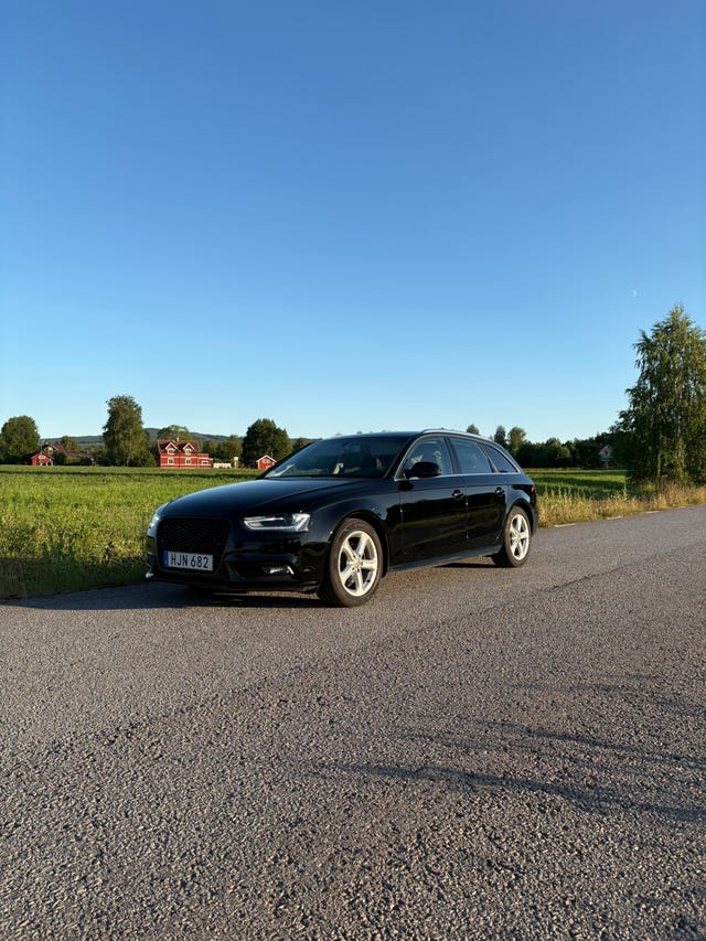 Audi A4 2014