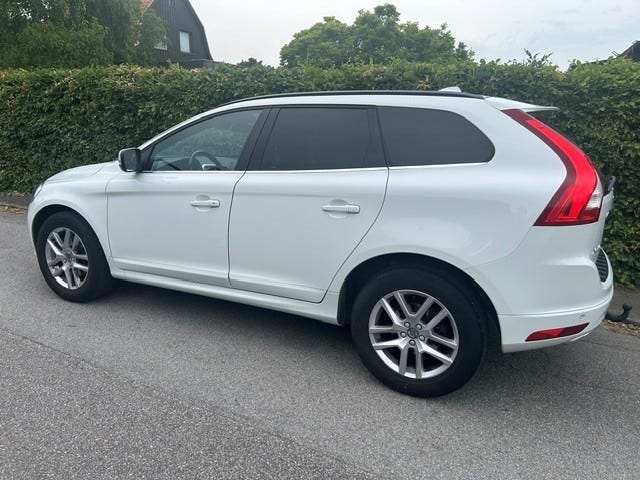 Volvo XC60 2017 – bild 2