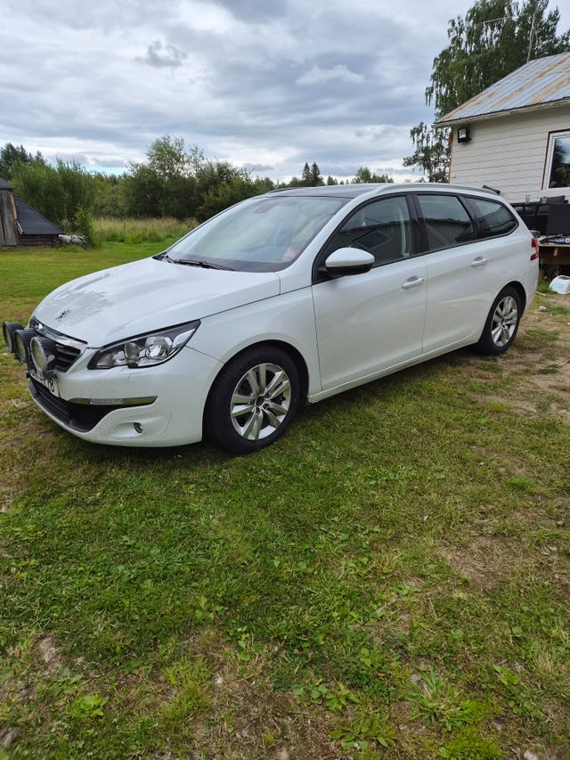 Peugeot 308 SW 2014