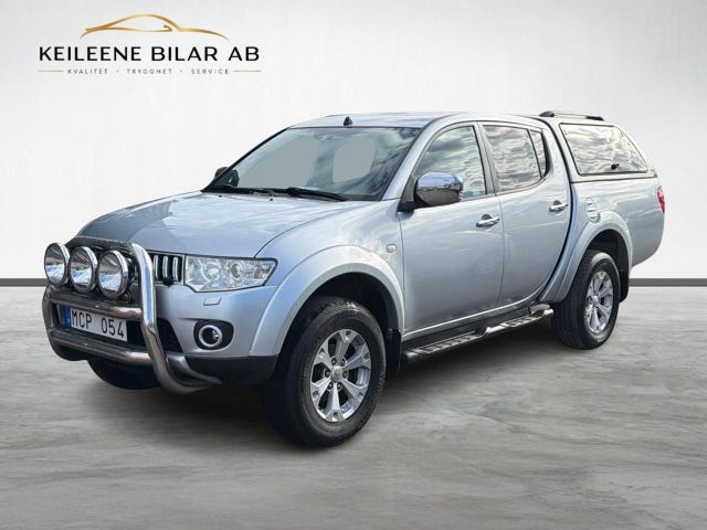 Mitsubishi L200 2012