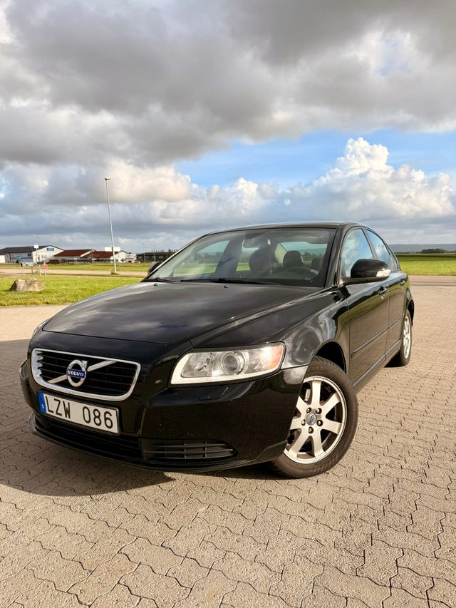 Volvo S40 2012