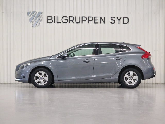 Volvo V40 2015