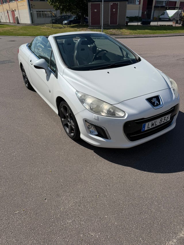 Peugeot 308 2012