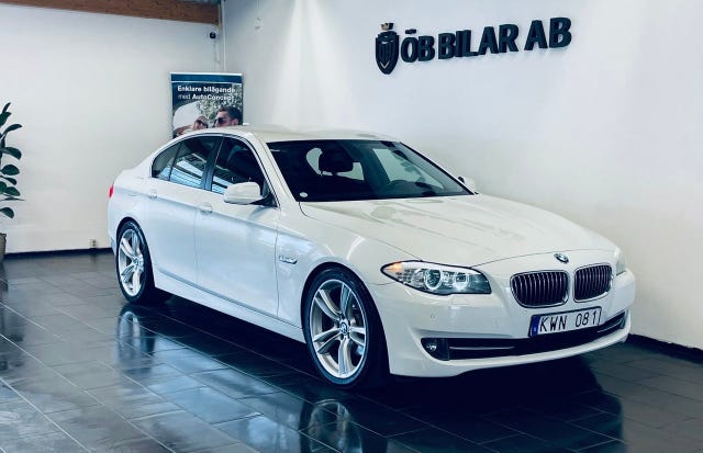BMW 523i 2011