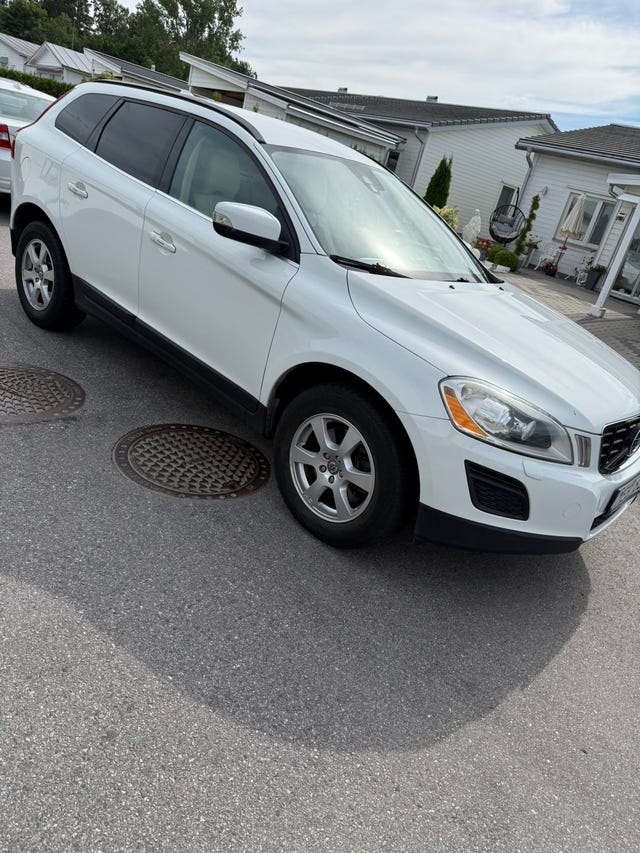 Volvo XC60 2012