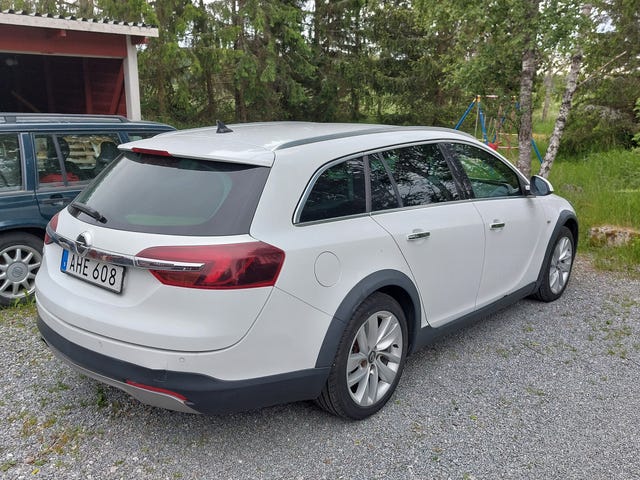 Opel Insignia Country Tourer 2014