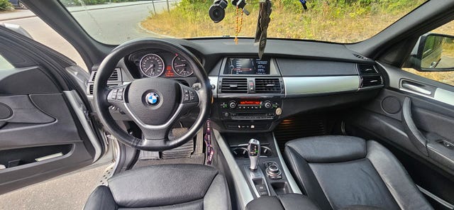 BMW X5 2010