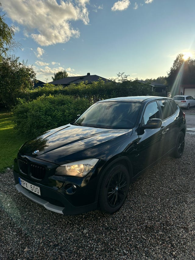 BMW X1 2011
