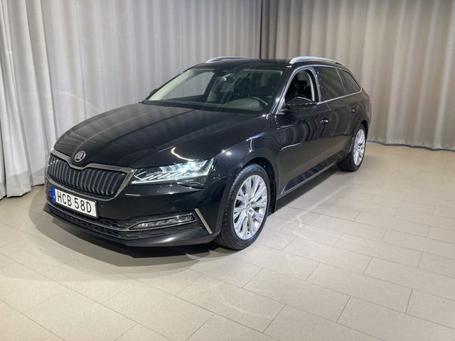 Skoda Superb 2023