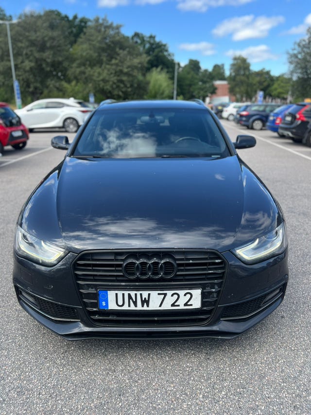 Audi A4 2014