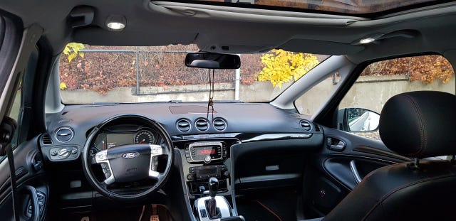 Ford S-MAX 2011