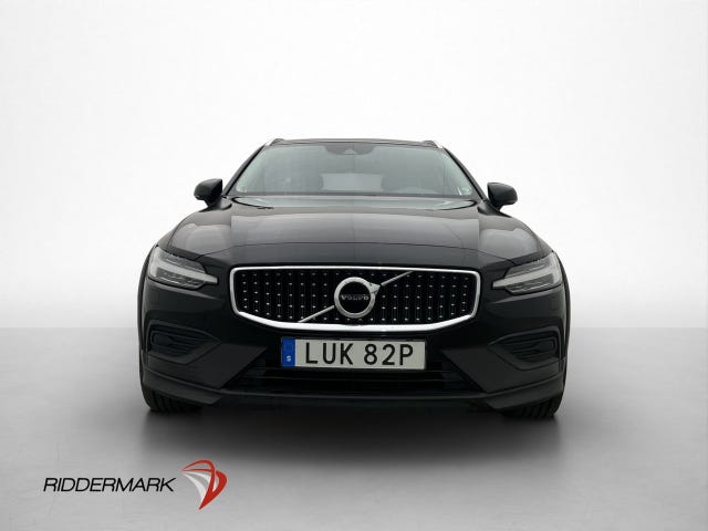 Volvo V60 Cross Country 2022 – bild 2