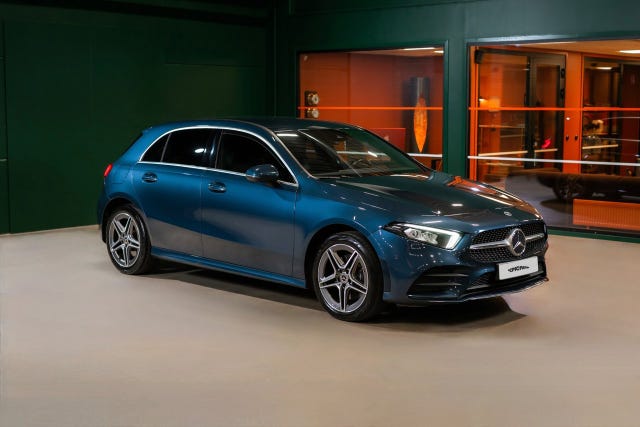 Mercedes-Benz A250 e 2021