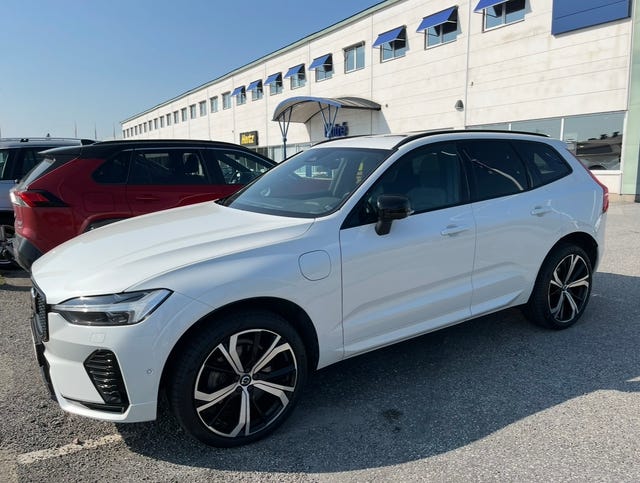 Volvo XC60 2022