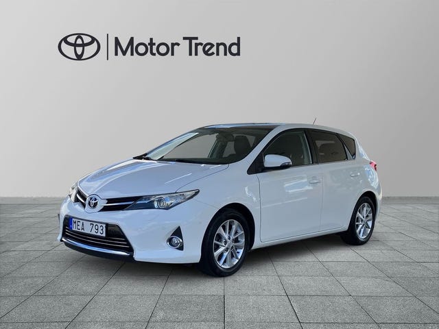 Toyota Auris 2013