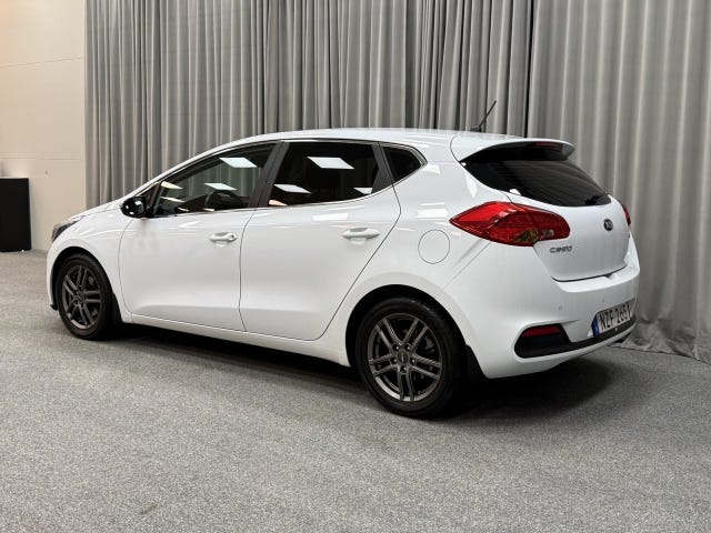 Kia Ceed 2014 – bild 3