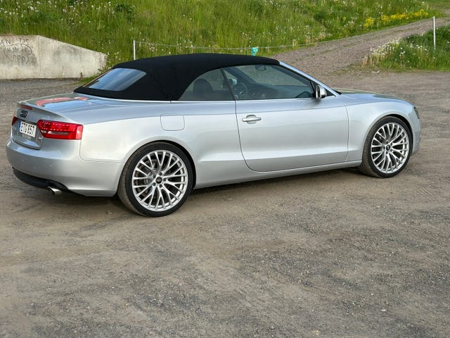 Audi Cabriolet 2010