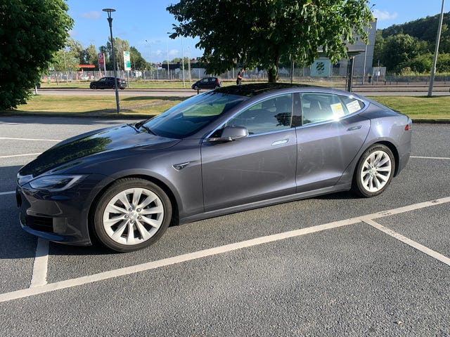 Tesla Model S 2017