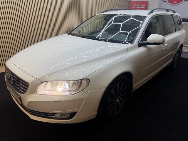 Volvo V70 2015