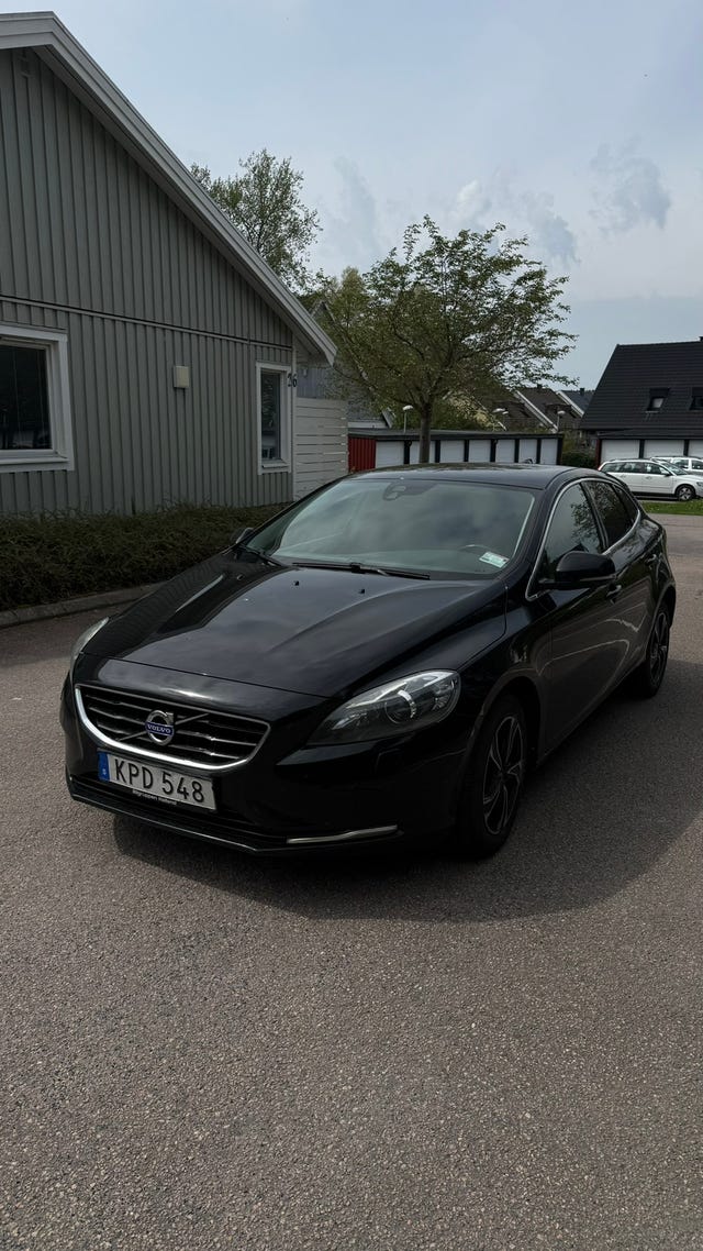 Volvo V40 2015